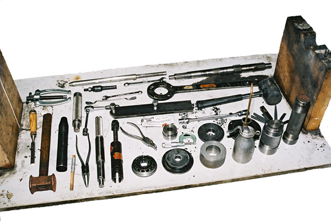 Gearbox tools